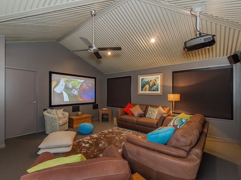 6 Ridgeview Crescent, Bonogin QLD 4213