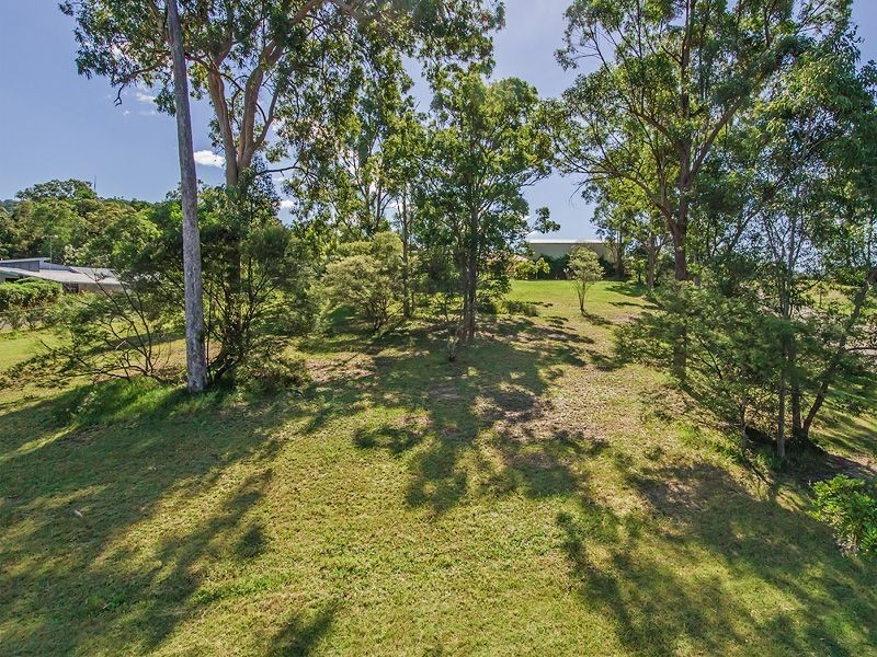 11 Lily Crescent, Nerang QLD 4211