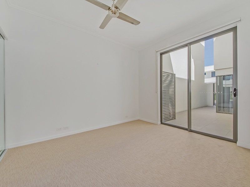 7/9 Moores Crescent, Varsity Lakes QLD 4227