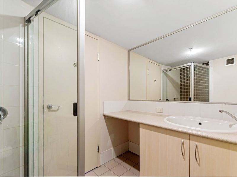 441-443/25 Lake Orr Drive, Robina QLD 4226