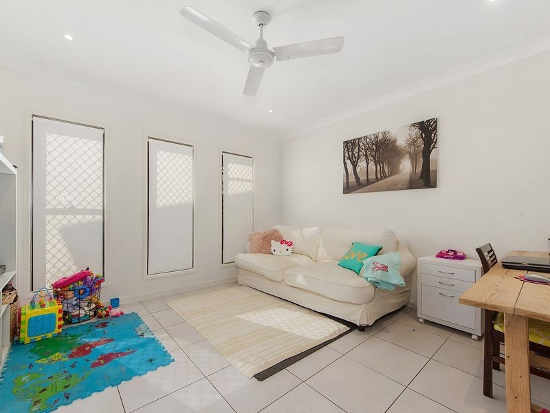 1/2 Leiden Street, Reedy Creek QLD 4227
