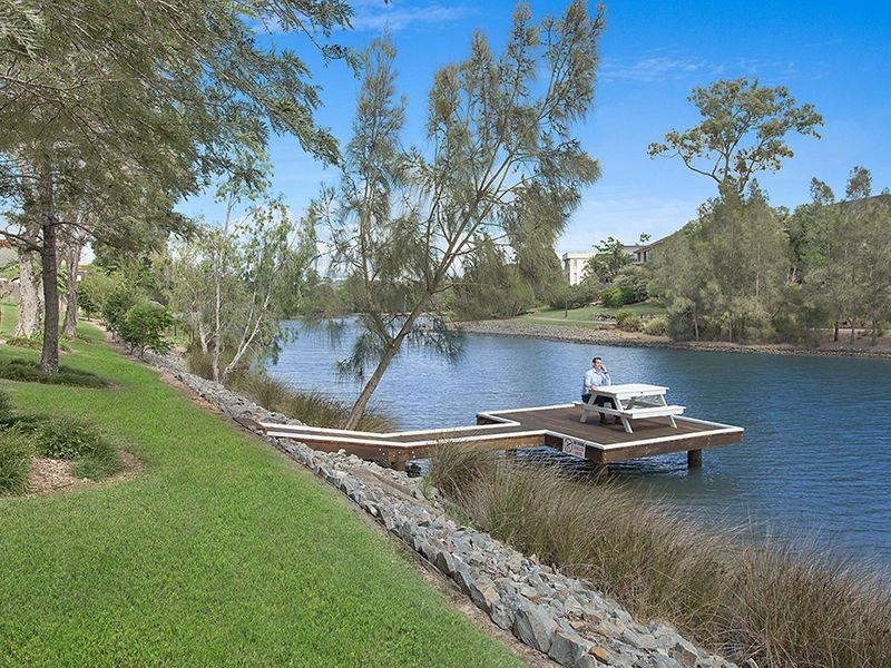 9/84 Cumberland Drive, Varsity Lakes QLD 4227