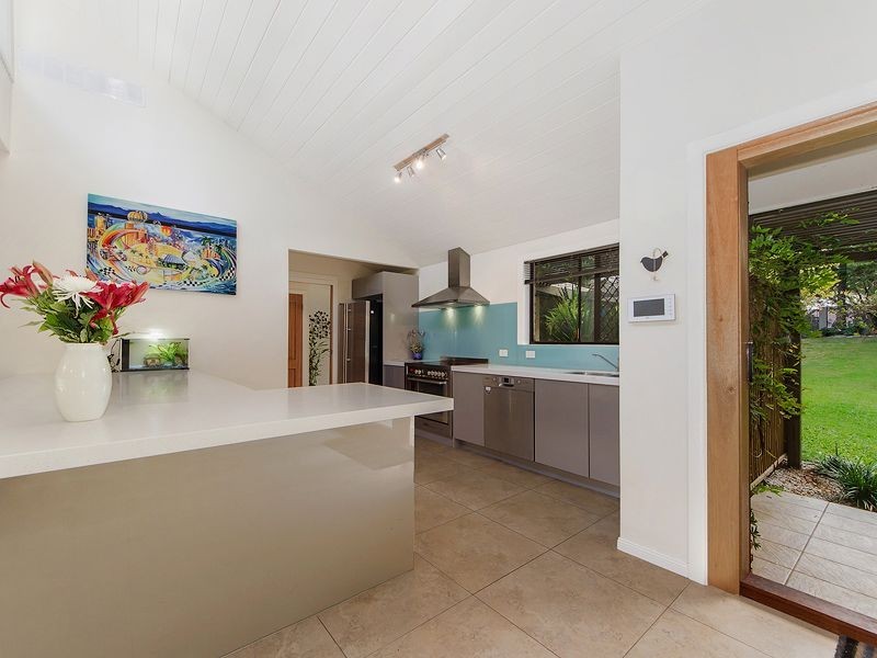 37 Hillview Parade, Ashmore QLD 4214