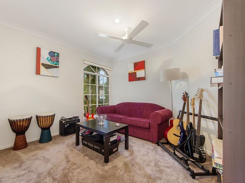 40 Straite Drive, Robina QLD 4226