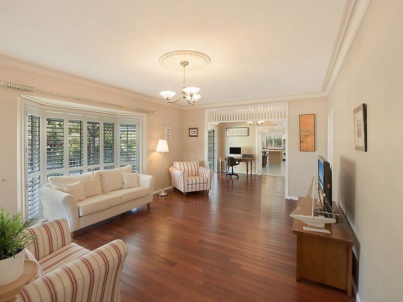 2 Ringwood Court, Robina QLD 4226