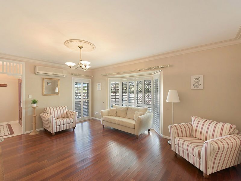 2 Ringwood Court, Robina QLD 4226