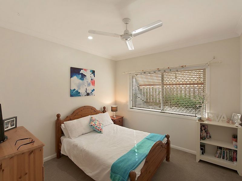 2 Ringwood Court, Robina QLD 4226