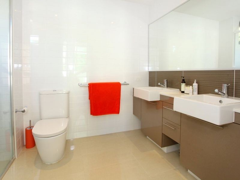112/22-24 Ben Lexcen Place, Robina QLD 4226
