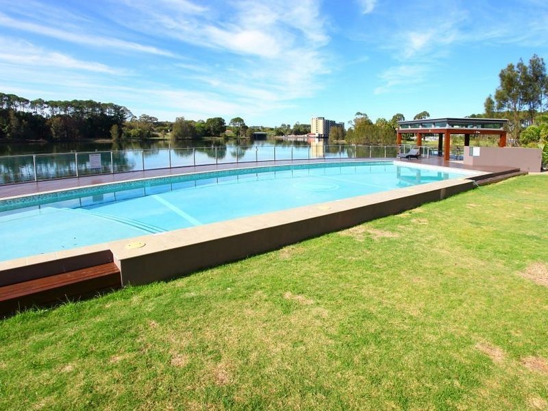 112/22-24 Ben Lexcen Place, Robina QLD 4226