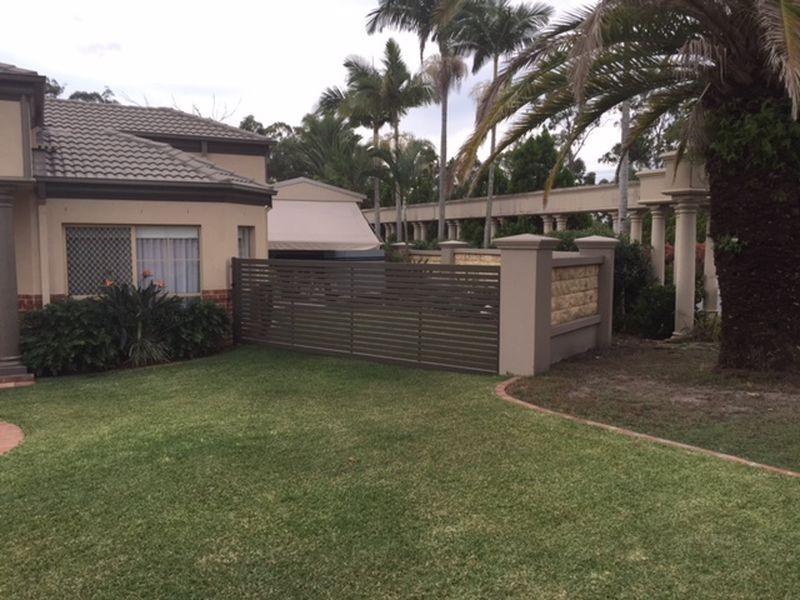 1 Glastonbury Drive, Mudgeeraba QLD 4213