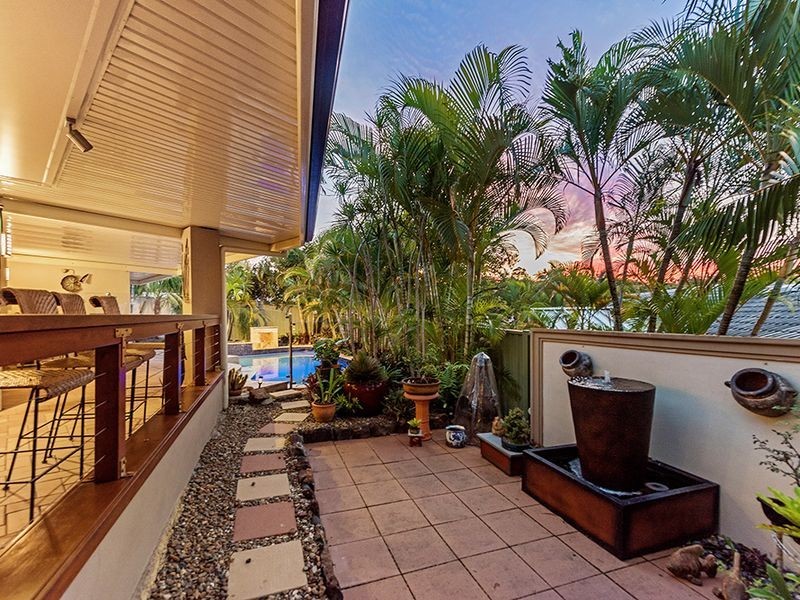 5 Merion Court, Robina QLD 4226