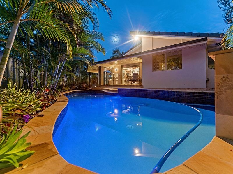 5 Merion Court, Robina QLD 4226