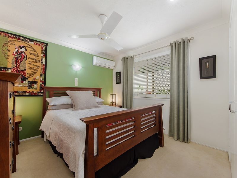 5 Merion Court, Robina QLD 4226