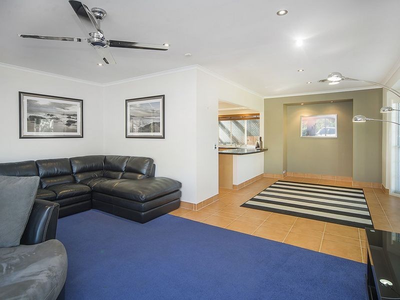 10 Newport Drive, Robina QLD 4226