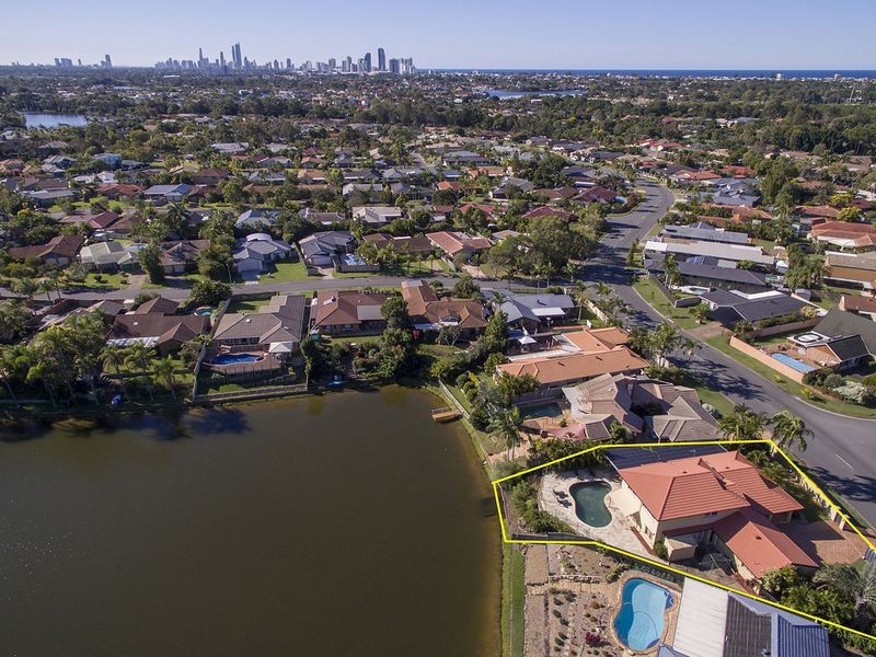 10 Newport Drive, Robina QLD 4226