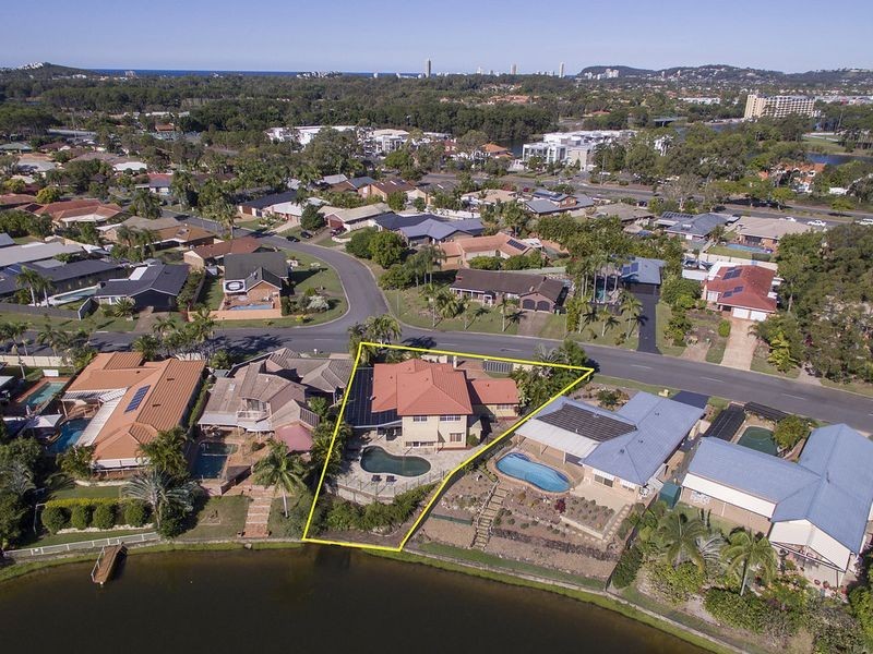 10 Newport Drive, Robina QLD 4226