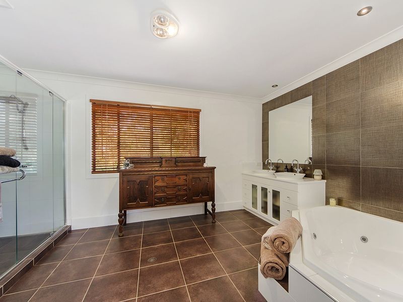 14 Umpara Crescent, Mudgeeraba QLD 4213