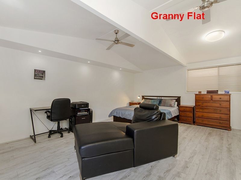 14 Umpara Crescent, Mudgeeraba QLD 4213