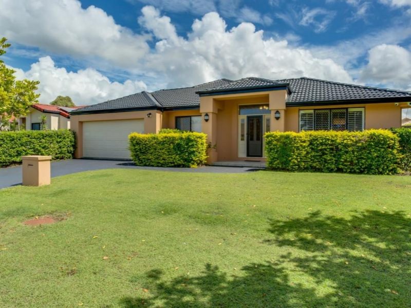 30 Shoalwater Court, Burleigh Waters QLD 4220
