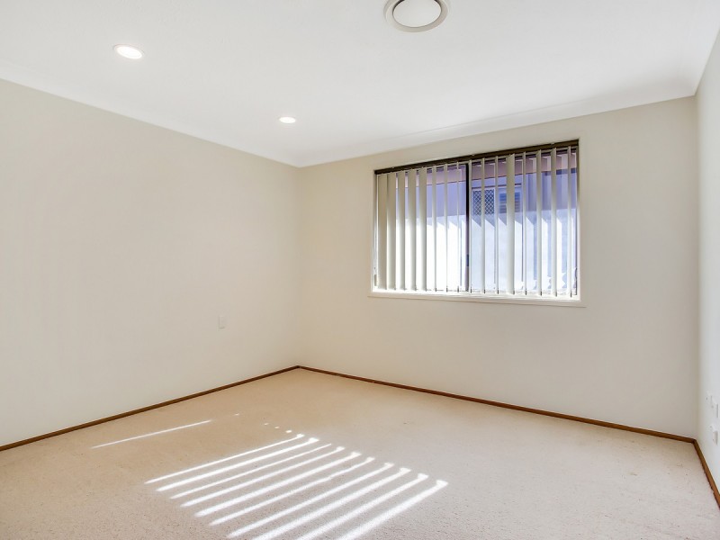 5 Kevin Court, Miami QLD 4220