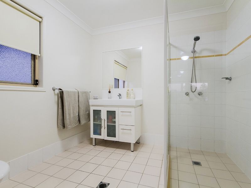 56 Cordyline Drive, Reedy Creek QLD 4227