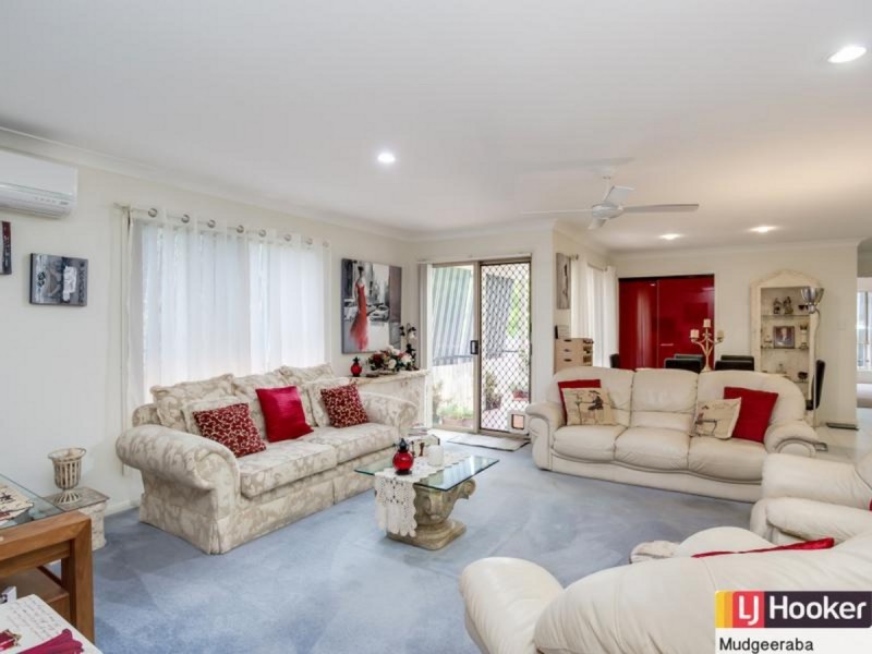 1/77 Kincaid Drive, Highland Park QLD 4211