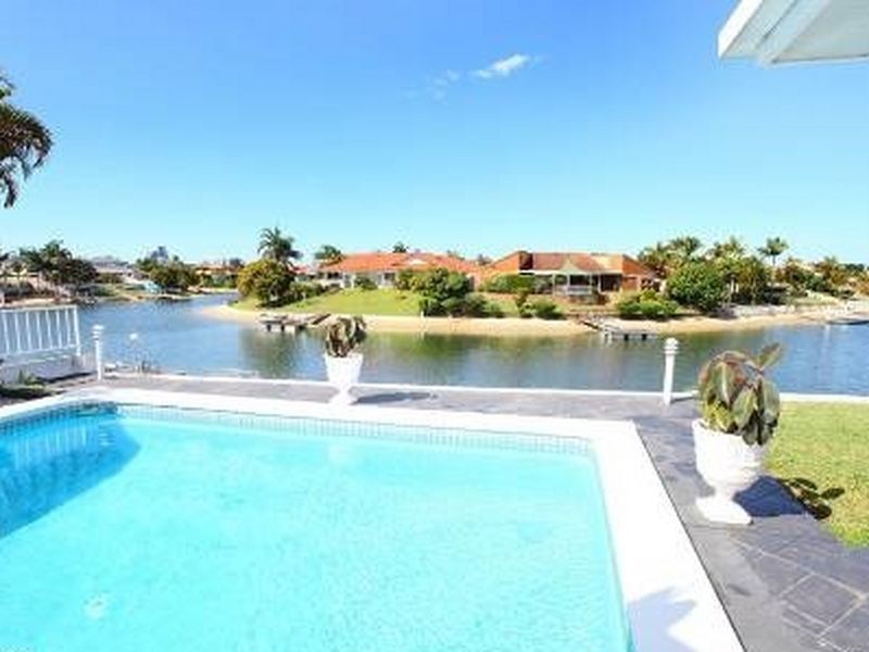 21 Allandale Entrance, Mermaid Waters QLD 4218