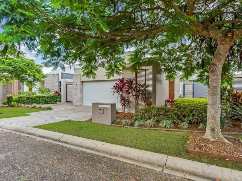 738 Peninsula Drive, Robina QLD 4226