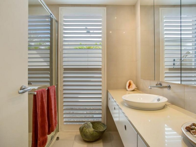 738 Peninsula Drive, Robina QLD 4226