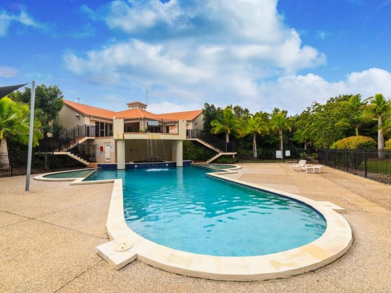 5/2-6 Ghilgai Road, Merrimac QLD 4226