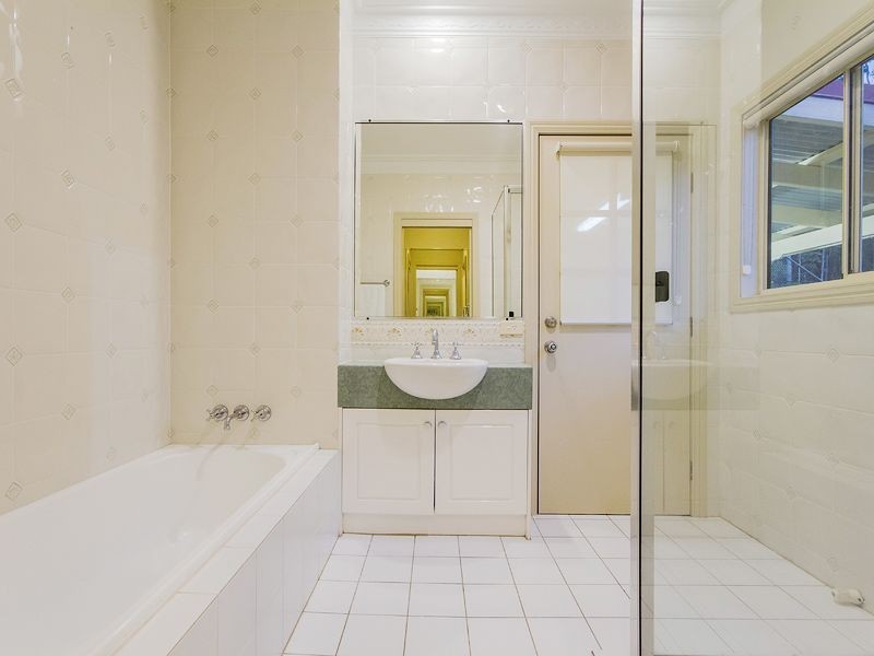 29 Canopy Drive, Bonogin QLD 4213