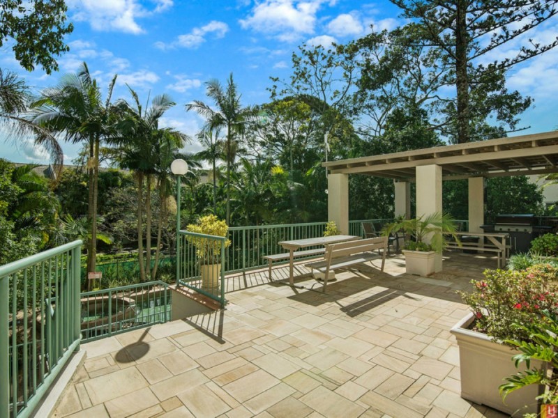 2/1 Burleigh Street, Burleigh Heads QLD 4220