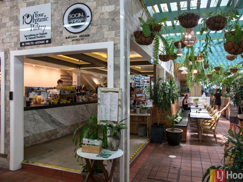 2/1 Burleigh Street, Burleigh Heads QLD 4220