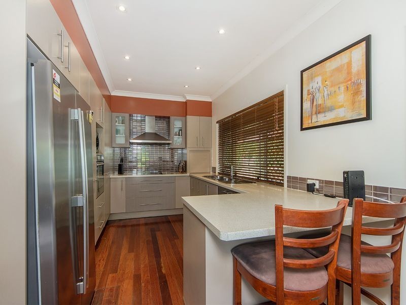 2 Trinity Place, Robina QLD 4226