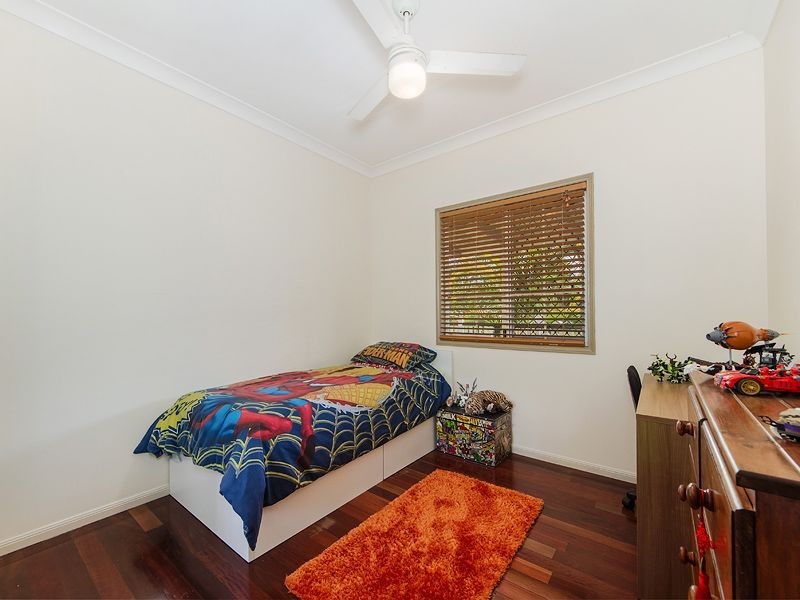 2 Trinity Place, Robina QLD 4226