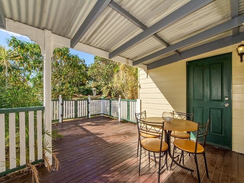 2 Trinity Place, Robina QLD 4226