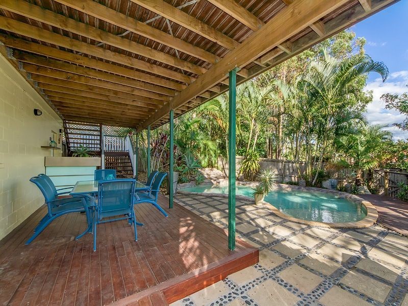 2 Trinity Place, Robina QLD 4226