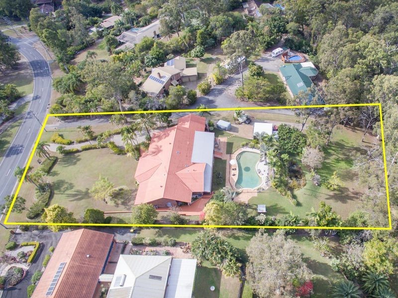 32 Wallaby Drive, Mudgeeraba QLD 4213