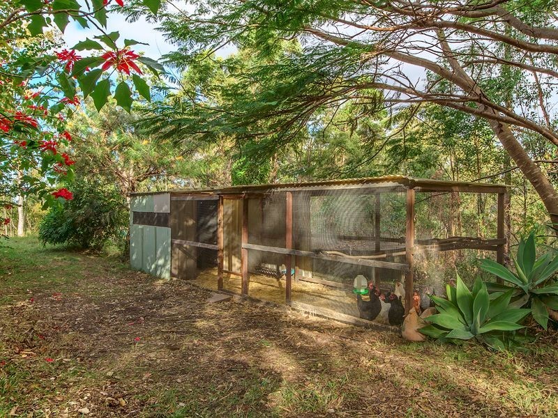 72 Brackenfield Court, Bonogin QLD 4213