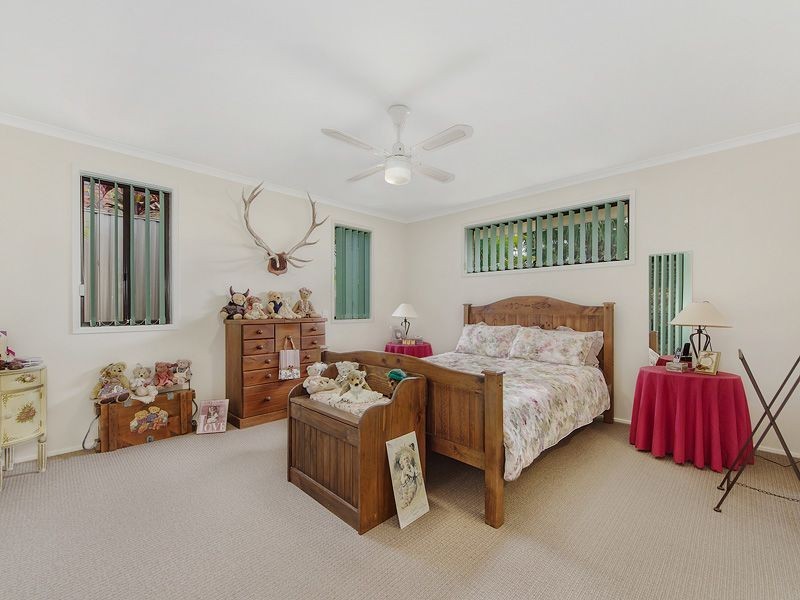 1 San Fernando Drive, Worongary QLD 4213