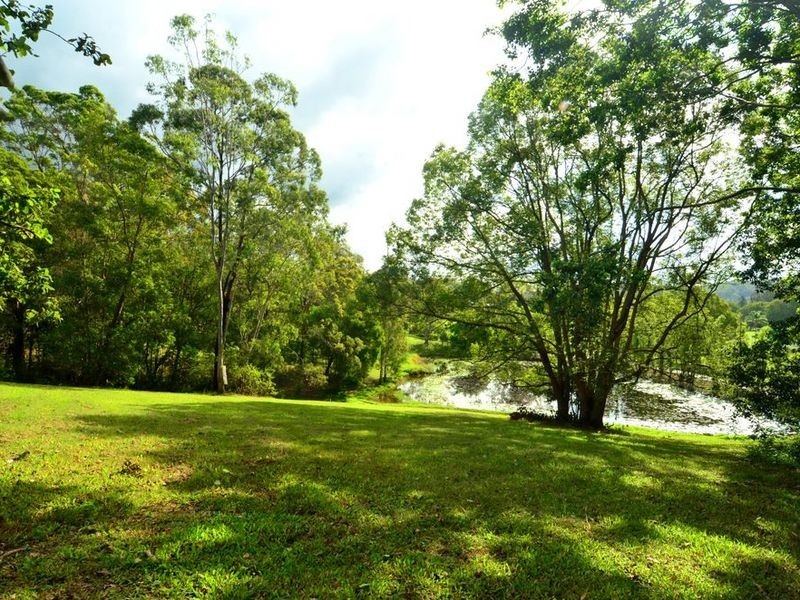 37 Koombahla Drive, Tallebudgera QLD 4228