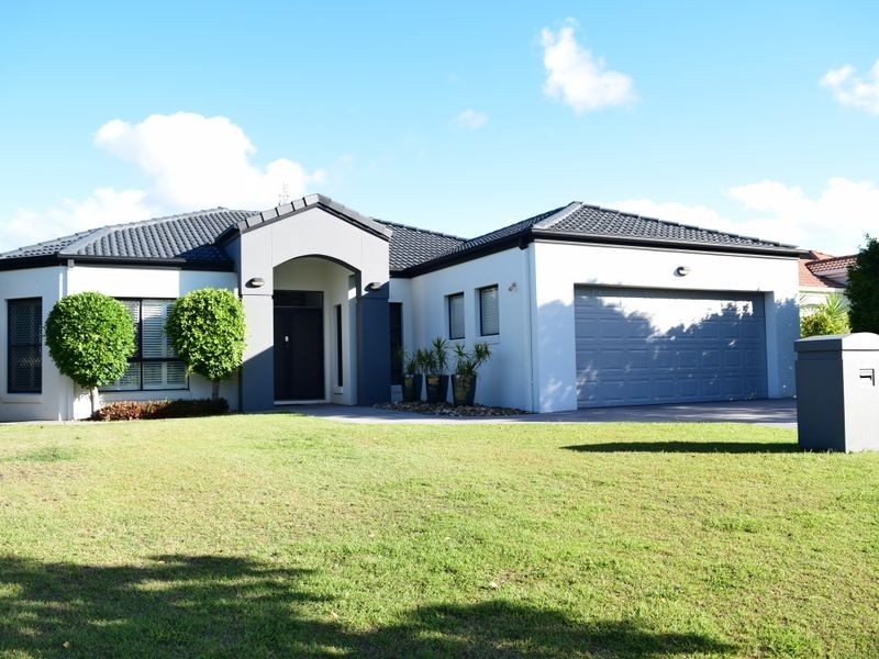 38 Straite Drive, Robina QLD 4226