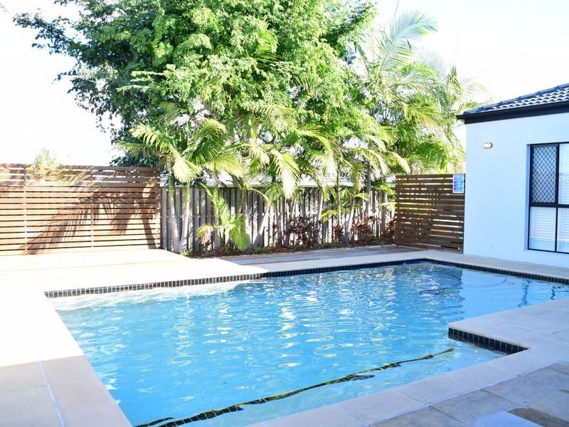 38 Straite Drive, Robina QLD 4226