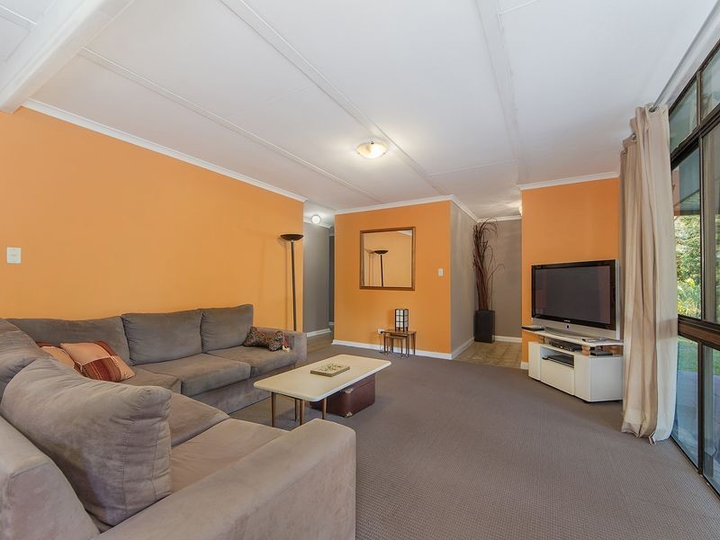 13 Shetland Place, Mudgeeraba QLD 4213