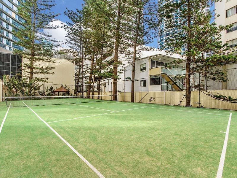 104/20 The Esplanade, Surfers Paradise QLD 4217