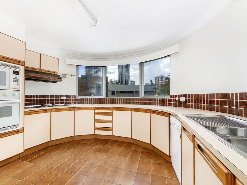 104/20 The Esplanade, Surfers Paradise QLD 4217