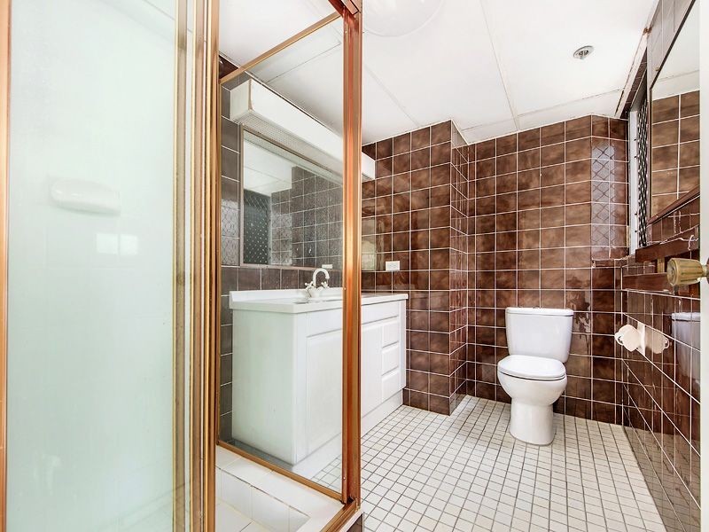 104/20 The Esplanade, Surfers Paradise QLD 4217