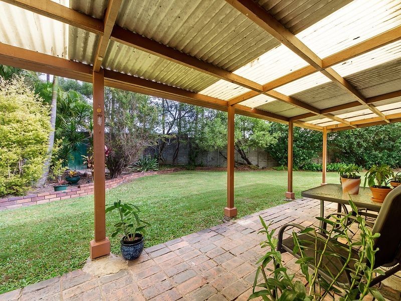 53 Rawlinna Drive, Mermaid Waters QLD 4218