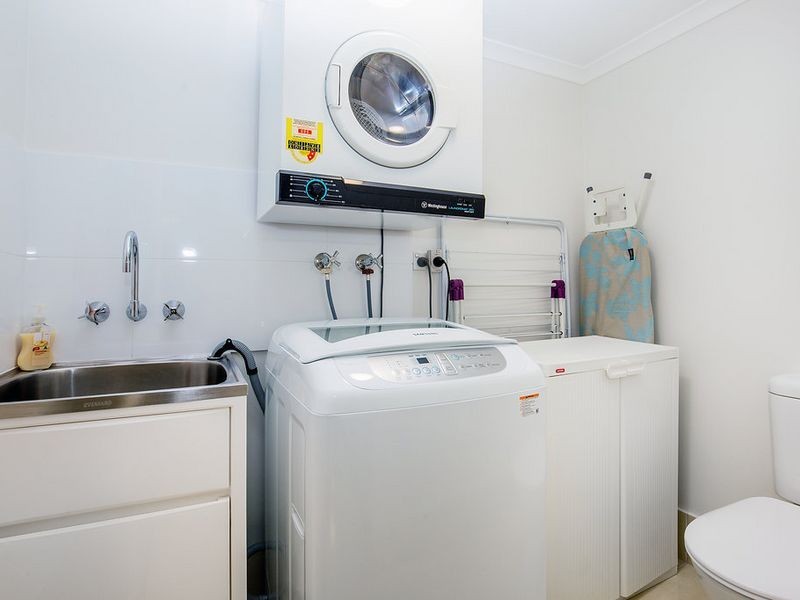 22/51 Pohlman Street, Southport QLD 4215