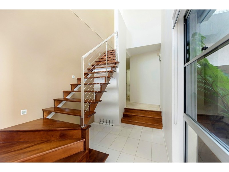 1/11 Cezaire Avenue, Varsity Lakes QLD 4227